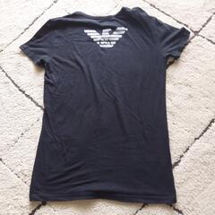 アルマーニTシャツの画像