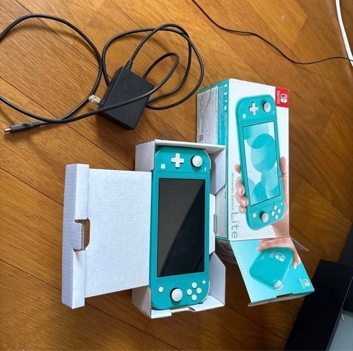 Switchライト取引中