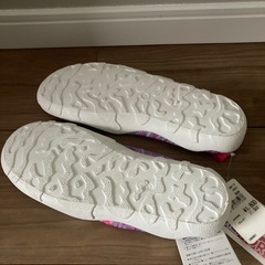 新品✨アクアシューズの画像