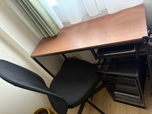 美品 IKEA デスクの3点セット