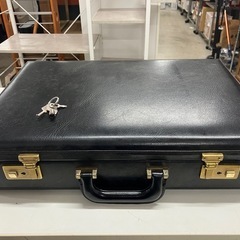 H 2506-224 アタッシュケース 鍵付き キズ 汚れあり
