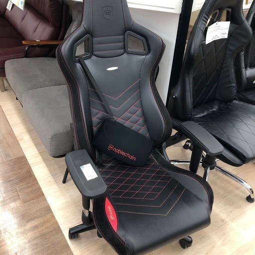 noblechairsのゲーミングチェア?