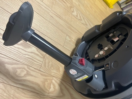 チャイルドシート　フラディアラクート