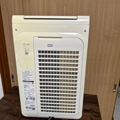 2015年度 加湿空気清浄機　KI-750y8-w SHARPの画像