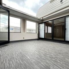 💞！仲介手数料無料！💕💞吉祥寺駅徒歩10分💞スタジオ・店舗・事務所・２世帯など多目的に利用可能！💞延床390㎡の広々とした4LDK＋店舗のお部屋💞カースペース3台駐車可能💞 - 不動産