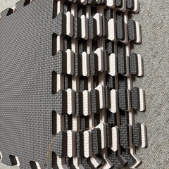 
衝撃吸収・防音クッション約30cm×30cm→12枚の画像