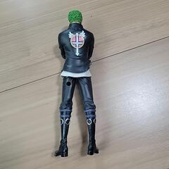 ワンピース ゾロ フィギュアの画像