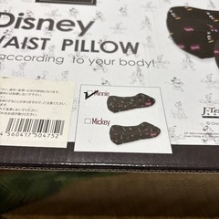 【新品・プライズ品】ディズニーブラックシリーズ ミニー ウエストピロー（箱入り）の画像