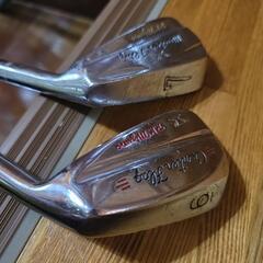 ゴルフクラブ　4本セットはTaylarMade1 10.5° LOFT
                TaylarMade 3  15°LOFT
                 R.K.Mizuno CenterFlag 6
                 R.K.Mizuno MasterFlag7
　の画像