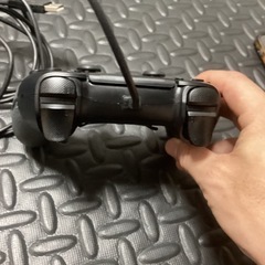 背面ボタン付きコントローラーの画像
