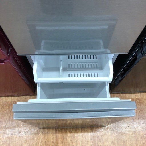 安心の6ヶ月保証付。【AQUA 2ドア冷蔵庫　AQR-13J 2020年製　126L キズ有り】取りに来れる方限定