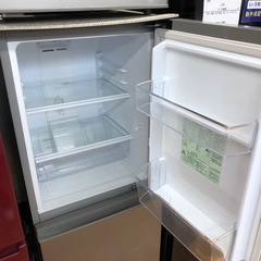 安心の6ヶ月保証付。【AQUA 2ドア冷蔵庫　AQR-13J 2020年製　126L キズ有り】取りに来れる方限定の画像