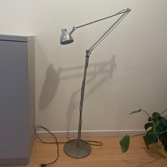 IKEA スタンドライト
