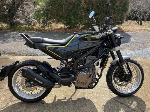 ハスクバーナ　svartpilen401初期型