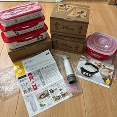 新品‼️ディズニー　真空　タッパーセット
