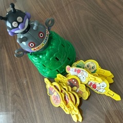 アンパンマン　黒ひげ危機一発　おもちゃ