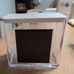 ニトリ　マグネットにひっつく　調味料入れの画像