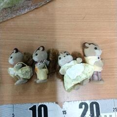 0610-113 シルバニアファミリー人形セット
