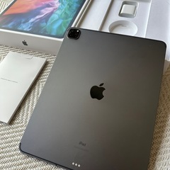 iPad Pro 12.9インチ　128 G 第4世代　セルラーモデルの画像