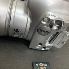 FUJIFILM デジタルカメラの画像