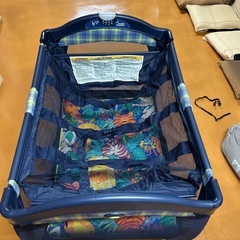 ベビーベッドの画像