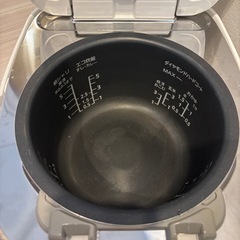 炊飯器の画像