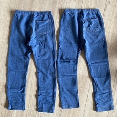 在庫アリ
【人気】UNIQLOレギンス ジーンズ風 120cm 2枚セットの画像