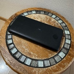 モバイルバッテリー（Anker)