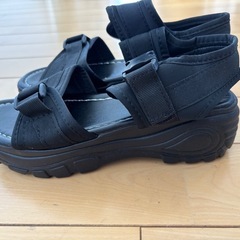 新品未使用品⭐︎厚底サンダル