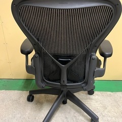 【Herman Miller美品在庫しました‼︎】アーロンチェアの画像