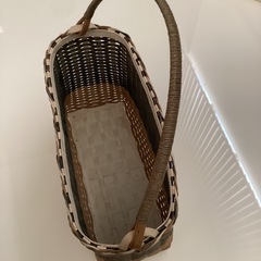 カゴバックの画像
