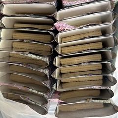 【開封済み】お菓子　ウエハース　バニラ味