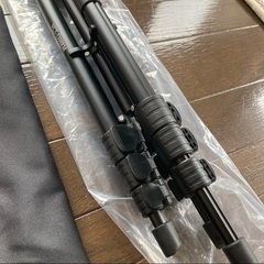 【三脚】リモコン付 収納袋 カメラ 携帯 iPhone VCT-5308A 三脚の画像