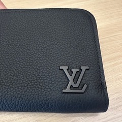 VUITTON 新品未使用品　長財布　黒の画像