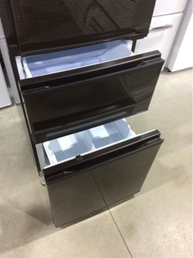 三菱 300L 3ドア冷蔵庫 MR-CX30BKE-BR 2020年製