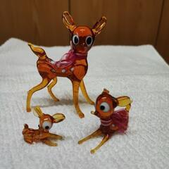 ガラス　バンビ置物3体