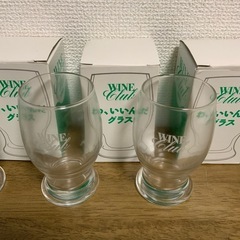 未使用のワイングラス4個ですの画像
