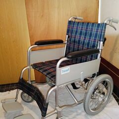 介助式車いす(手動)　TacaoF B-４０