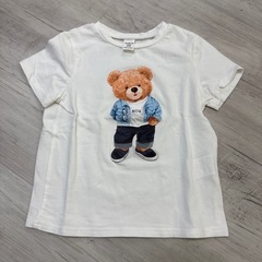 くま　Tシャツ　2-3歳