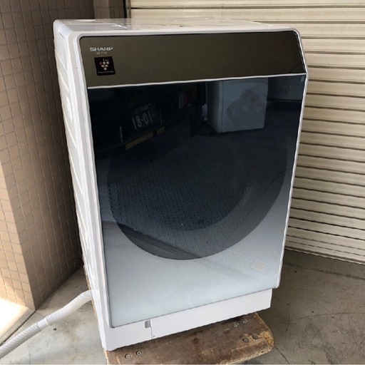 【超激安】2018年購入　SHARPドラム式洗濯乾燥機　鏡面モデル　ES-P110 動作良好！