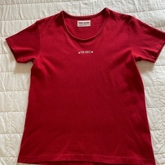 pink houseのTシャツ
