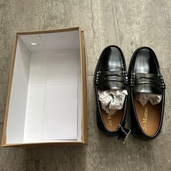 新品　メンズローファー