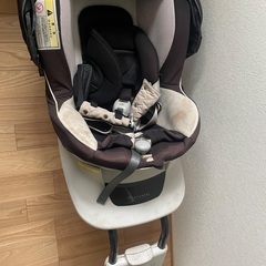 エールベベ　チャイルドシートの画像