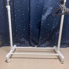 ハンガーラック(縦横伸縮タイプ)