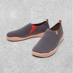 ★新品未使用★[UIN] 厚底 デッキシューズ スリッポン 24...