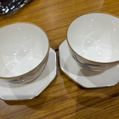 香蘭社　カップとソーサー　2個の画像