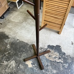木製ポールハンガー 124cmの画像
