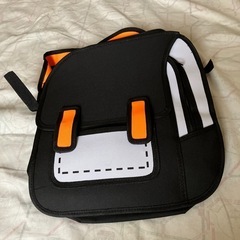 美品ですユニークなだまし絵リュック