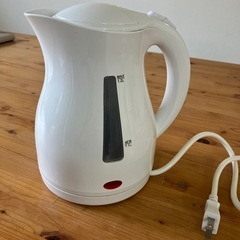 訳あり　電気ケトル