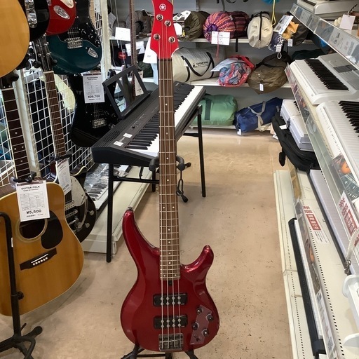 YAMAHA TRBX304 ベース